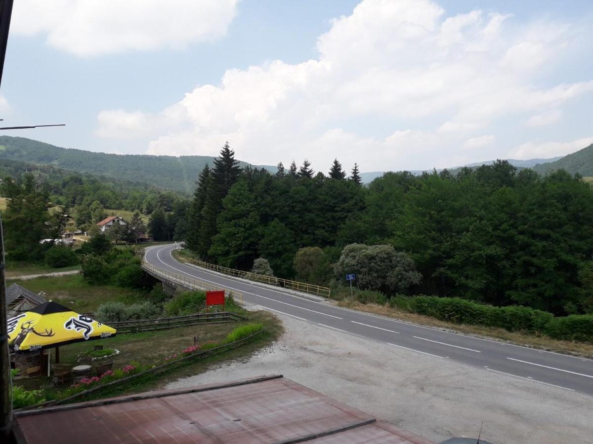 Prenociste Vitas Miljevina Exteriör bild